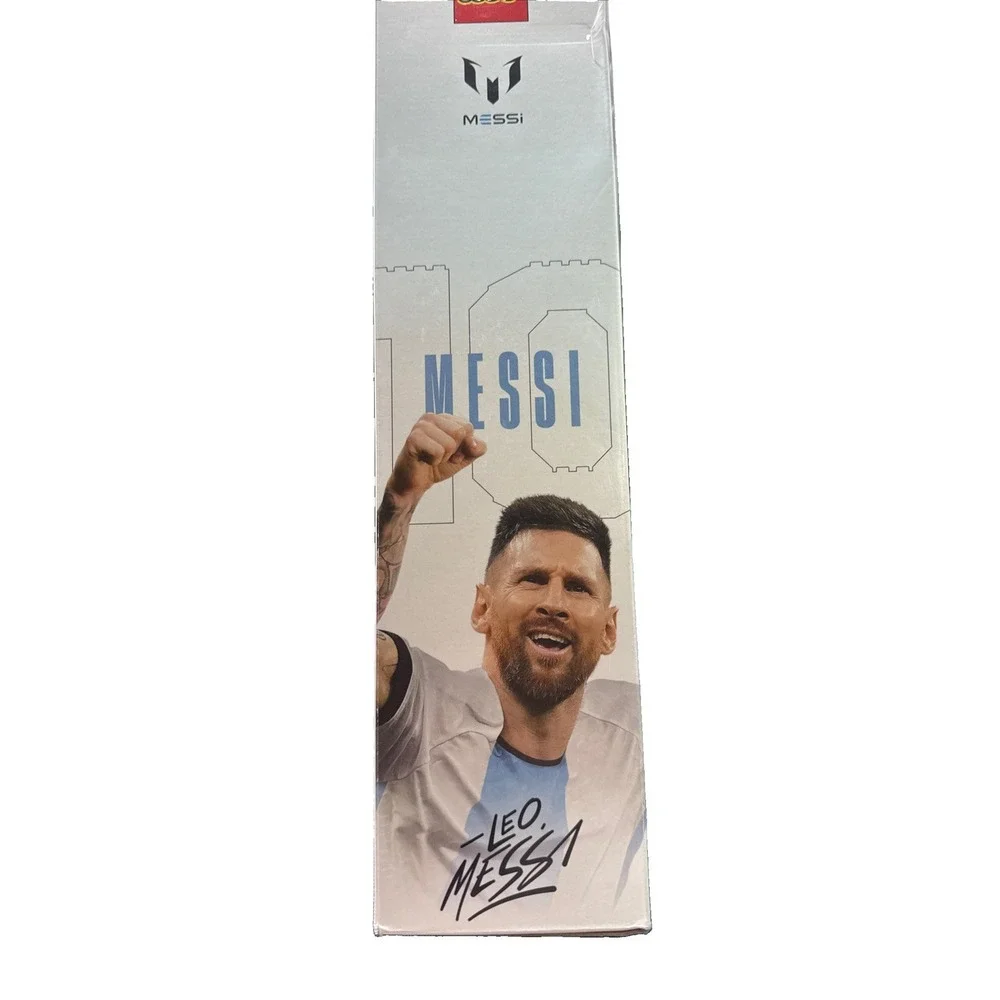 LEGO Editions Lionel Messi - Soccer Legend 43015 World Cup Argentina